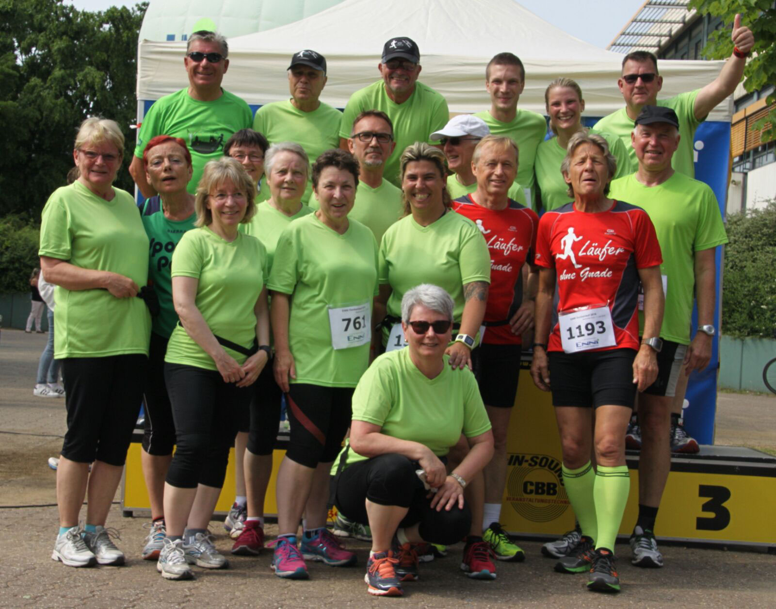 Mehr über den Artikel erfahren Starke Lauf- und Walkingtruppe beim Donkenlauf 2016