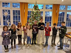 Mehr über den Artikel erfahren Adventsbasteln 2025